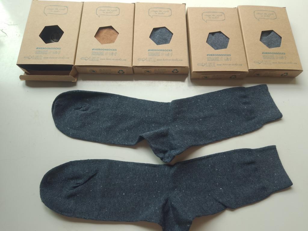 4 paar nieuwe sokken kousen 39-42 hero on socks recycled jea, Vêtements | Hommes, Chaussettes & Bas, Neuf, Taille 39 à 42, Hero on socks