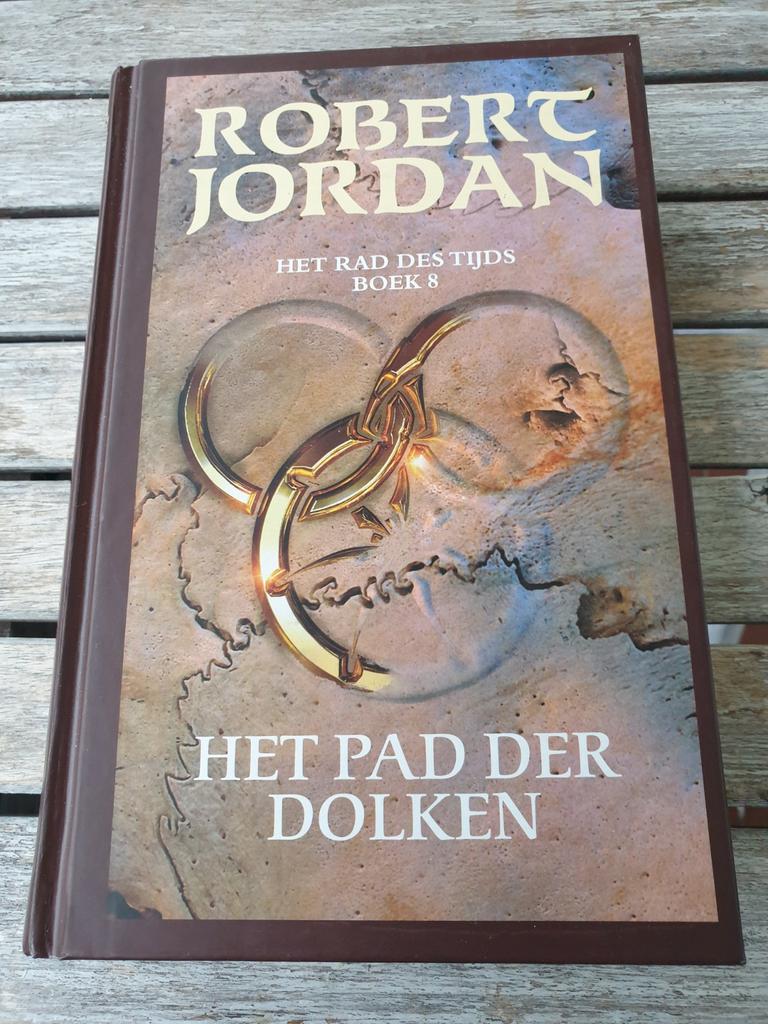 Robert Jordan - Het pad der dolken BOEK 8 Rad des Tijds HC, Ophalen of Verzenden, Zo goed als nieuw, Robert Jordan