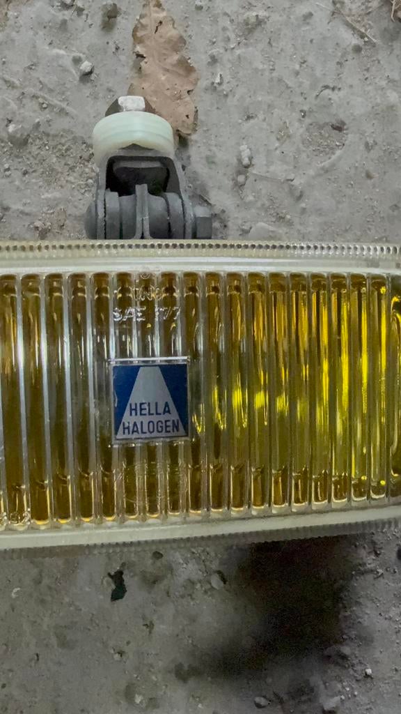 Gele mist lampen Hella, Enlèvement