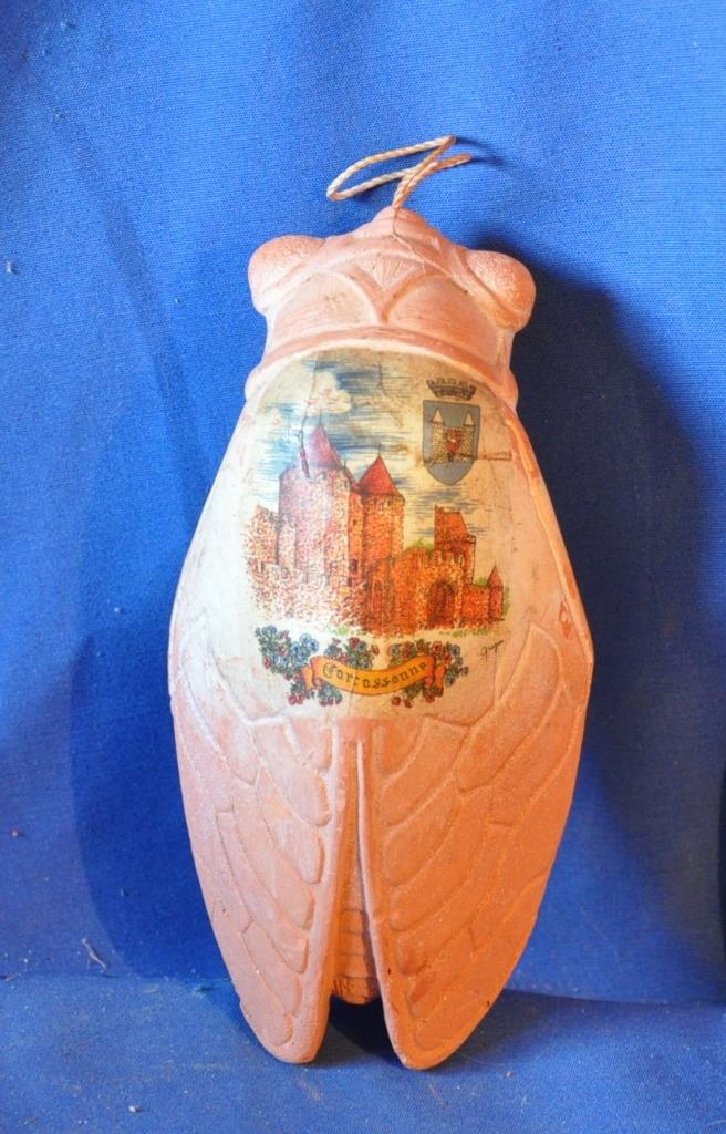 cigale murale en terre cuite souvenir de Carcassonne, Enlèvement ou Envoi