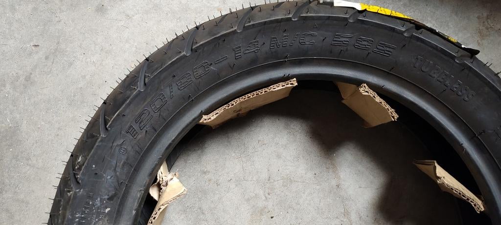120 80 14 nieuwe scooterband Shinko tubeless, Ophalen of Verzenden, Nieuw