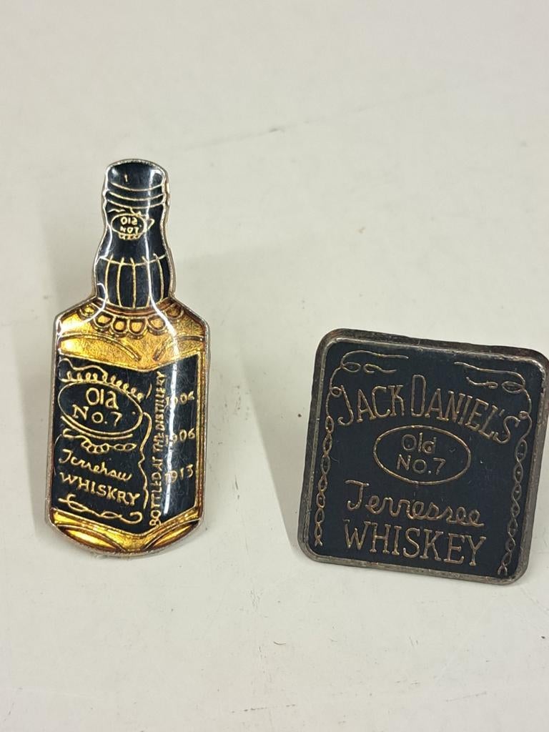 2 x whiskey pin, Ophalen of Verzenden, Zo goed als nieuw