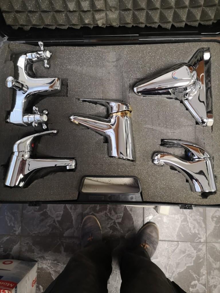 Valise de robinets chromés – neufs / état impeccable, Bricolage & Construction, Sanitaire, Neuf, Robinet, Chrome, Enlèvement
