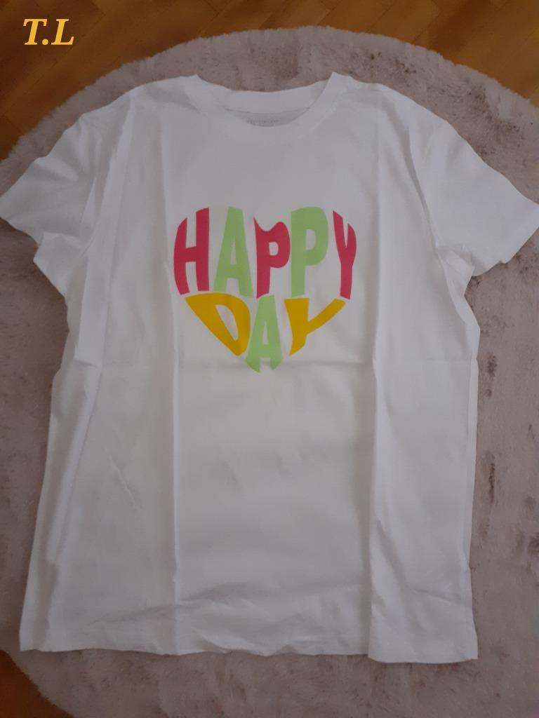 Tee-shirts femme (plusieurs photos), Vêtements | Femmes, Enlèvement, Comme neuf, Taille 46/48 (XL) ou plus grande