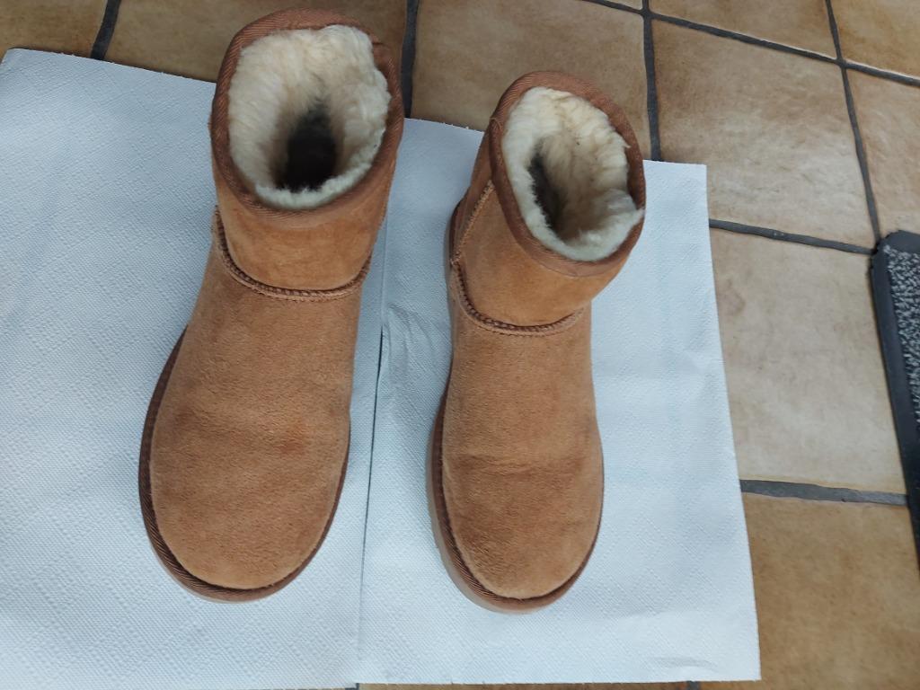 Chaussure UGG, Ophalen, Zo goed als nieuw