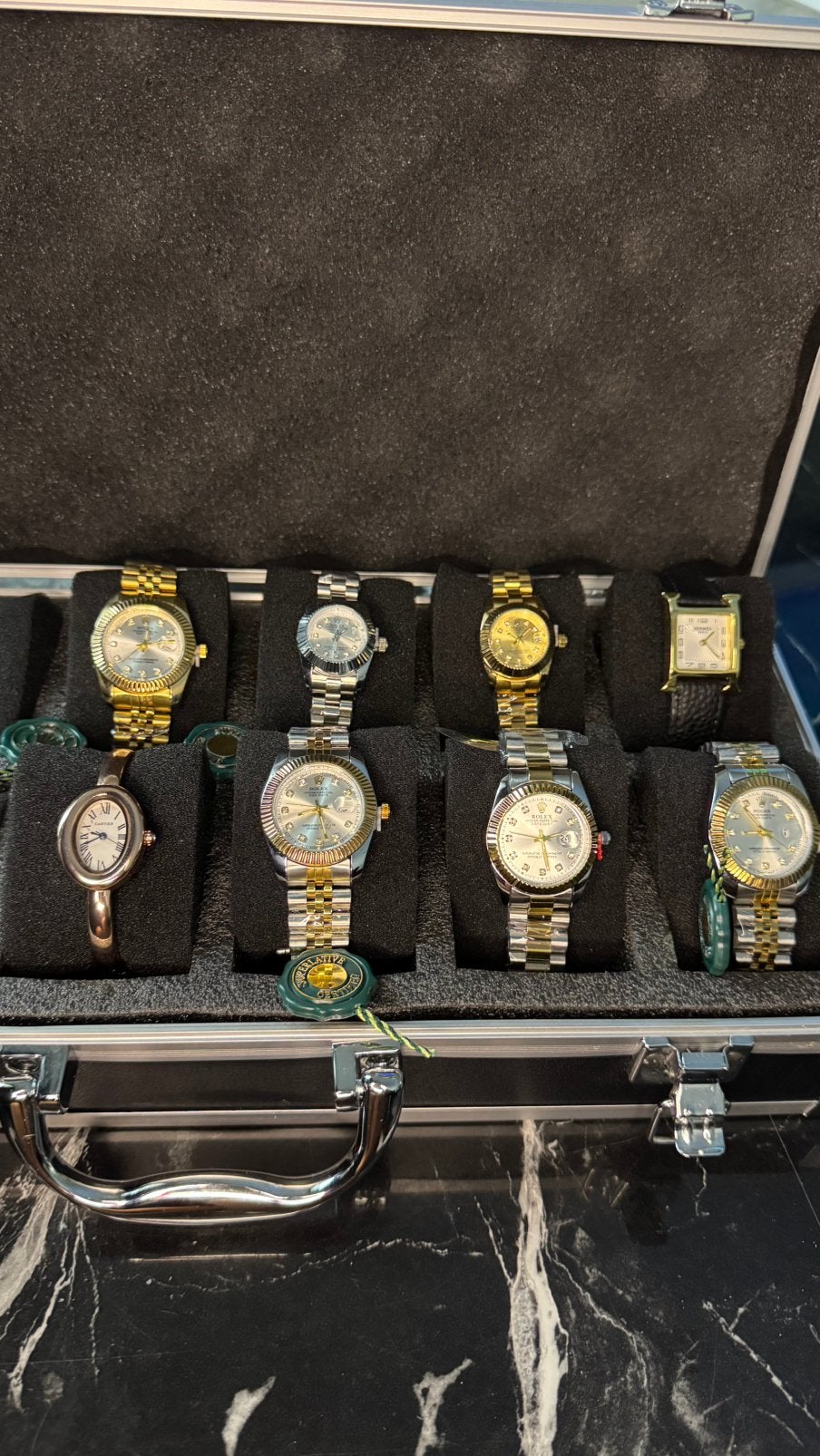 Luxueze vrouwen-horloges allemaal aan 60€/per stuk, Overige materialen, Polshorloge, Overige materialen, Nieuw