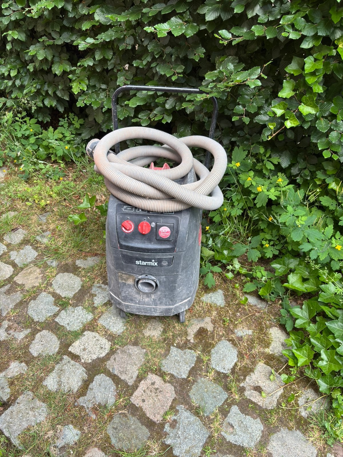 Stofzuiger starmix met werk aan, Bricolage & Construction, Matériel de nettoyage, Enlèvement, Utilisé