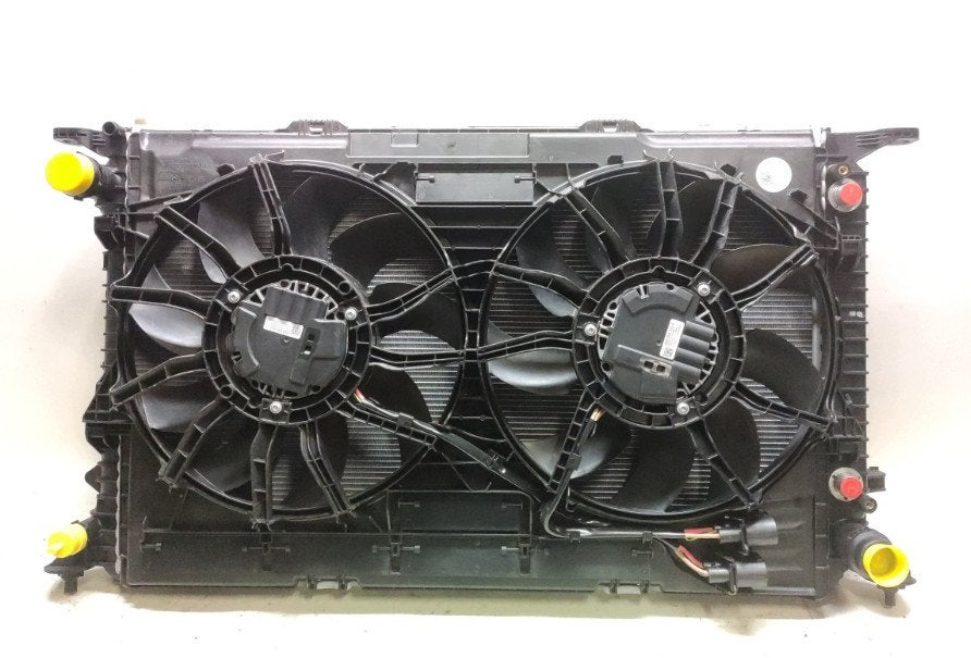 Kit de refroidissement pour radiateur et ventilateurs Porsch, Porscheplatz 1
70435  Stuttgart, DE, Porsche, Info@porsche.de, Utilisé