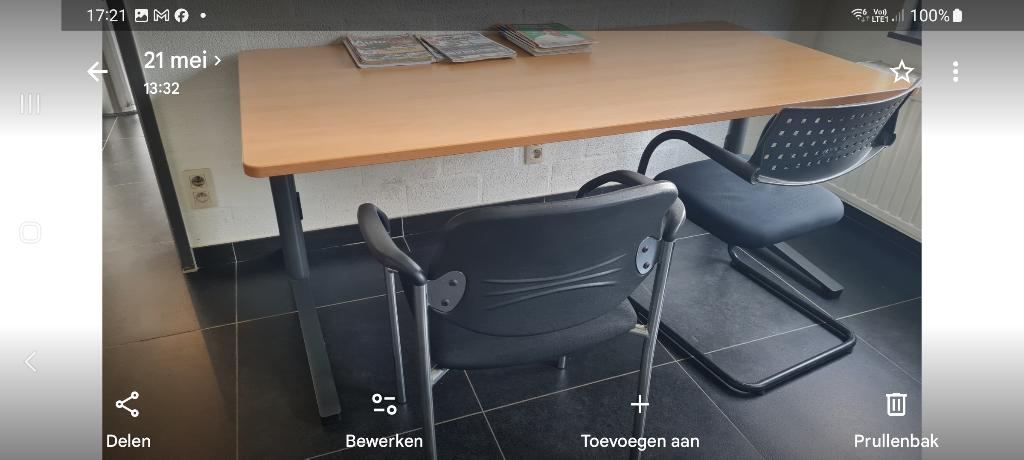 bureel, Huis en Inrichting, Bureaus, Ophalen, Zo goed als nieuw