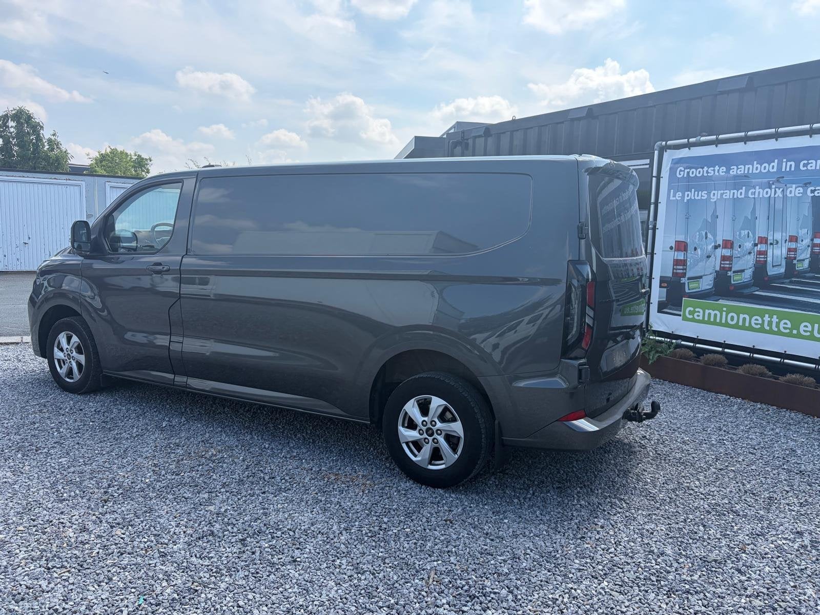 Ford Transit Custom 320 2.0 TDCI L2H1 Limited (bj 2024), Auto's, Voorwielaandrijving, Dealer onderhouden, Gebruikt, 4 cilinders