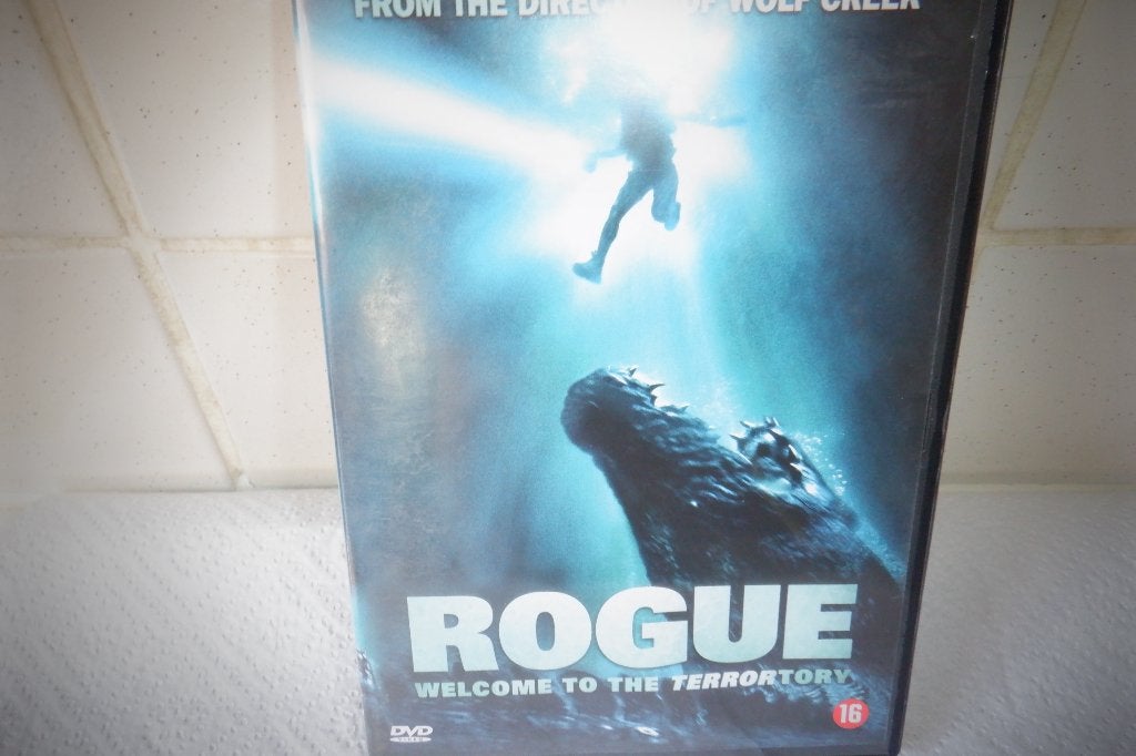 DVD Rogue Welcome To The Terrortory., CD & DVD, Enlèvement ou Envoi, Anglais, À partir de 16 ans, Monstres