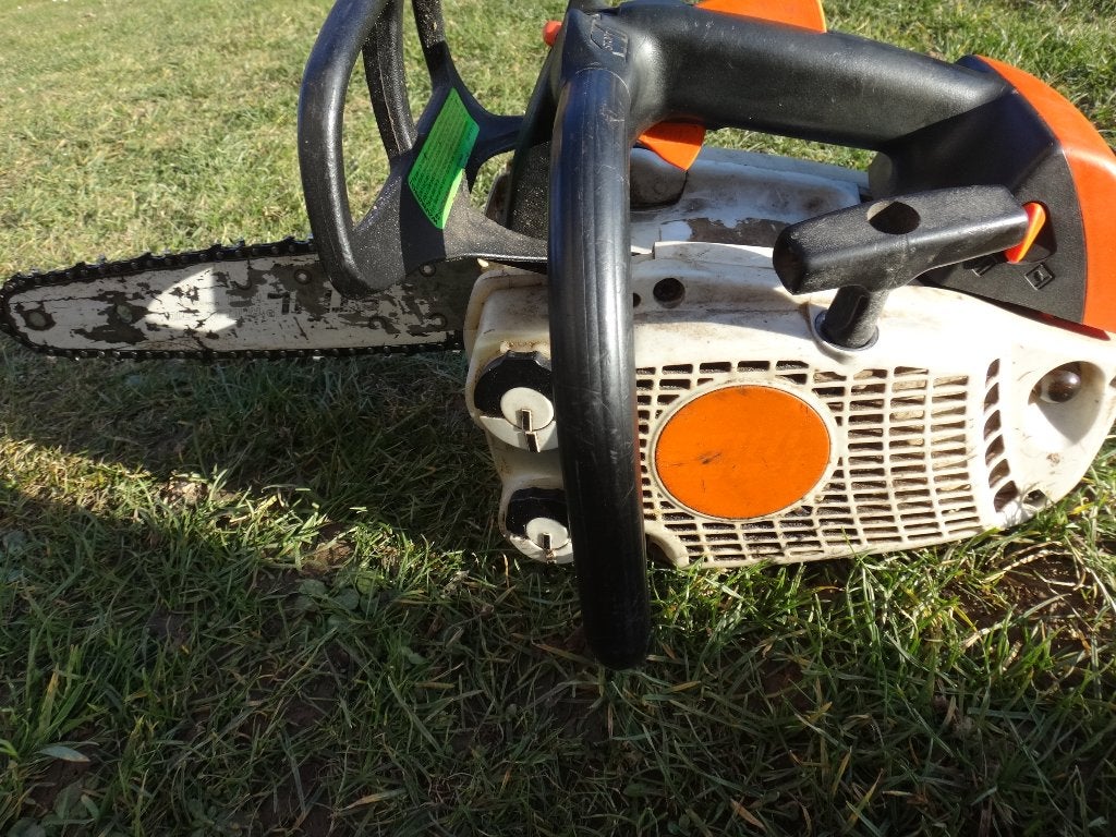 Tronçonneuse, débroussailleuse Stihl, Jardin & Terrasse, Outils à main, Utilisé, Enlèvement