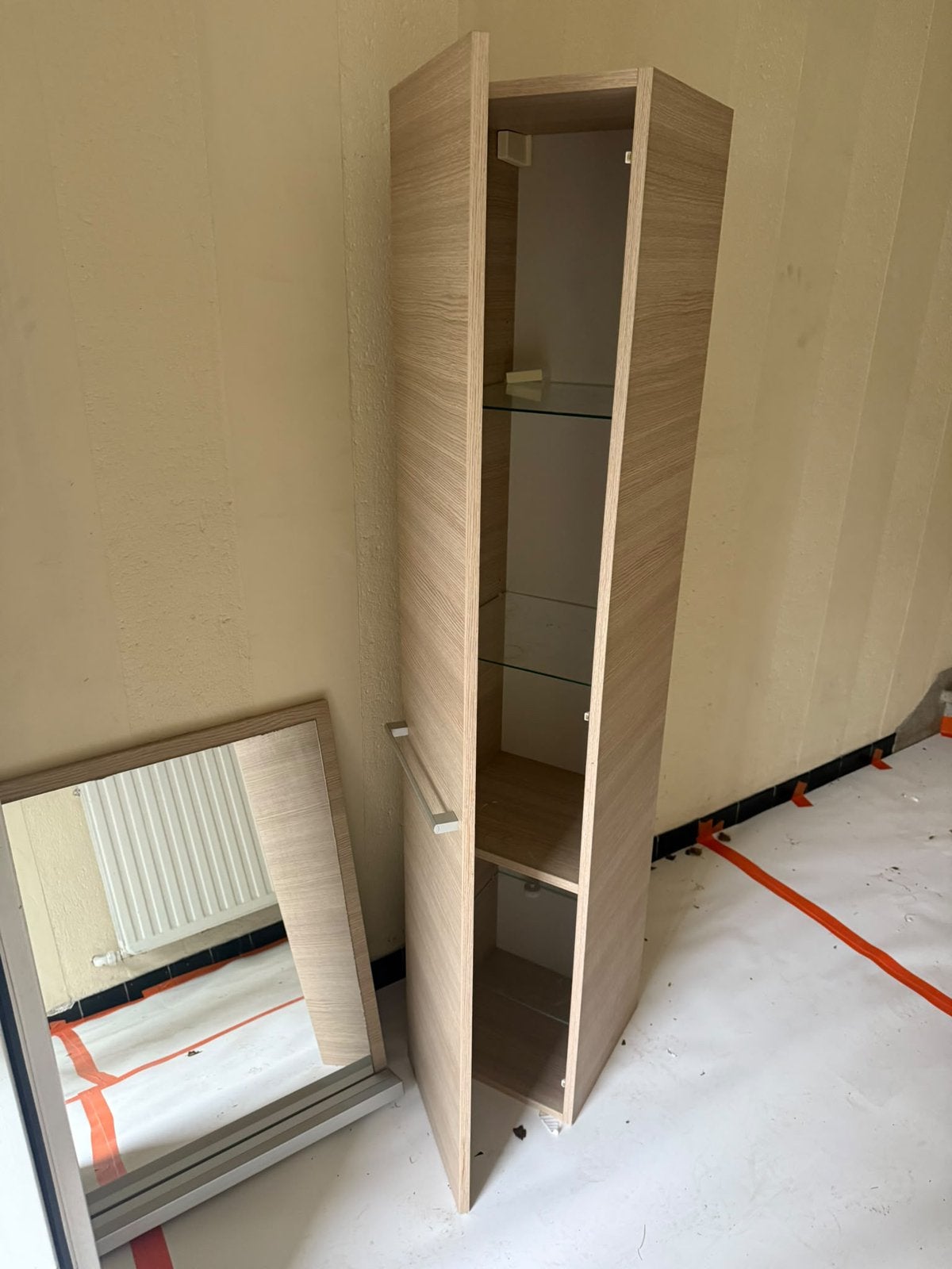 Meuble salle de bain colonne + miroir, Maison & Meubles, Enlèvement, Comme neuf