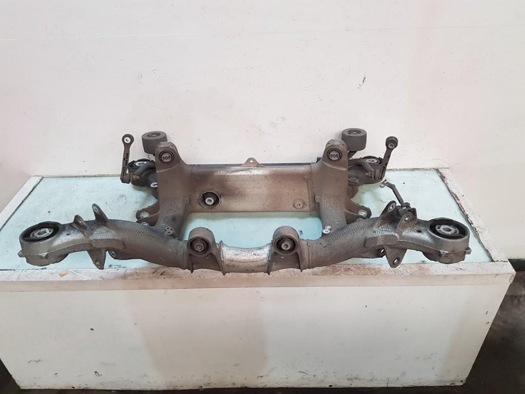 SUBFRAME BMW 5 serie Touring (G31) (|33316866423|), Gebruikt, BMW