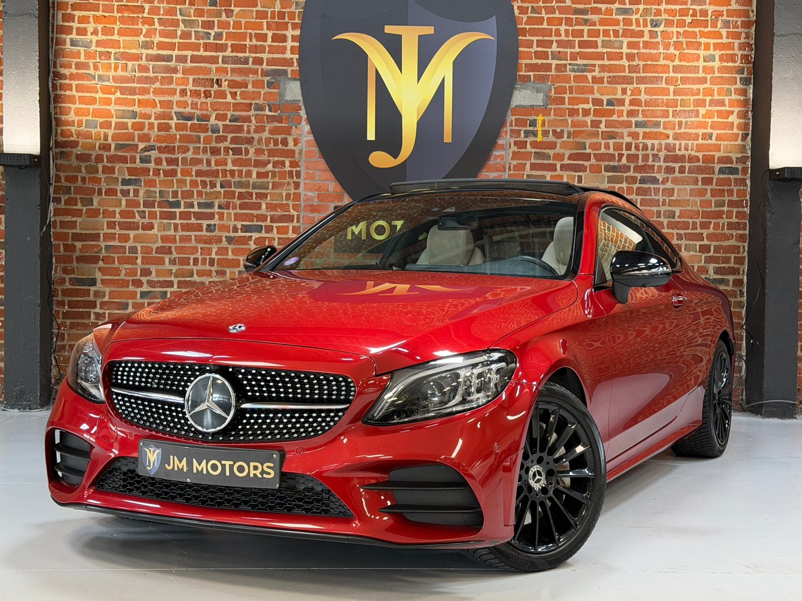 Mercedes-Benz C 300 Coupe - AMG PACK - Keyless - Panodak, Auto's, Automaat, 4 zetels, Euro 6, Leder