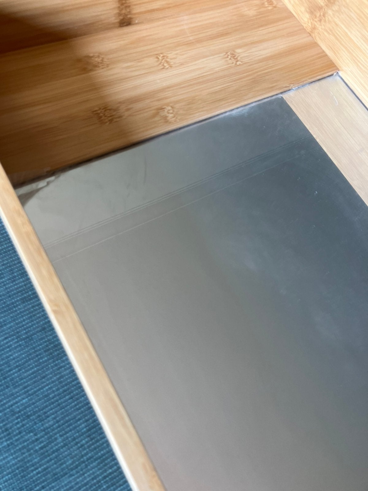 Plank/kastje met spiegel - Søstrene Grene, Enlèvement, Comme neuf