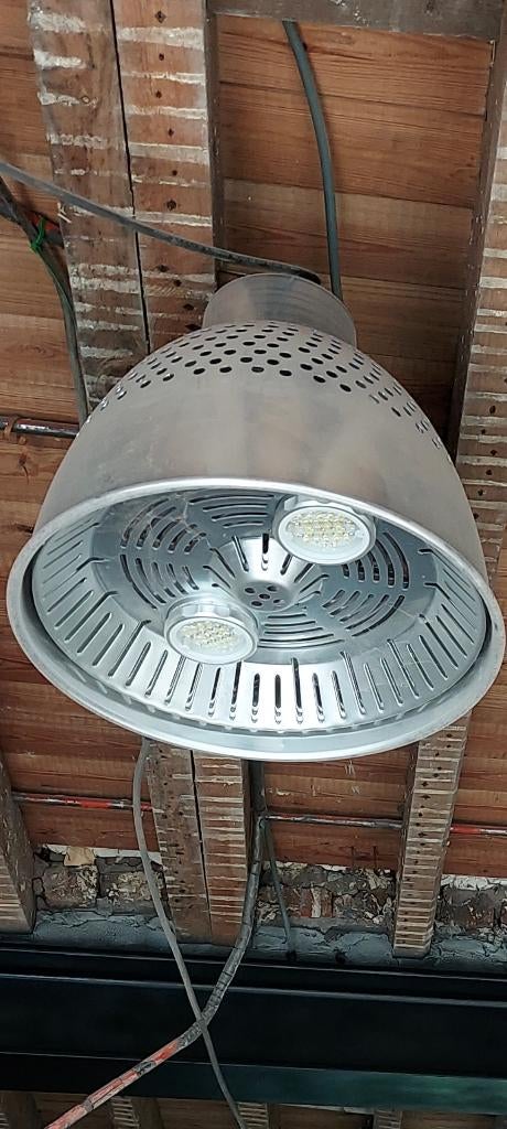 Lampe industrielle, Enlèvement, Utilisé