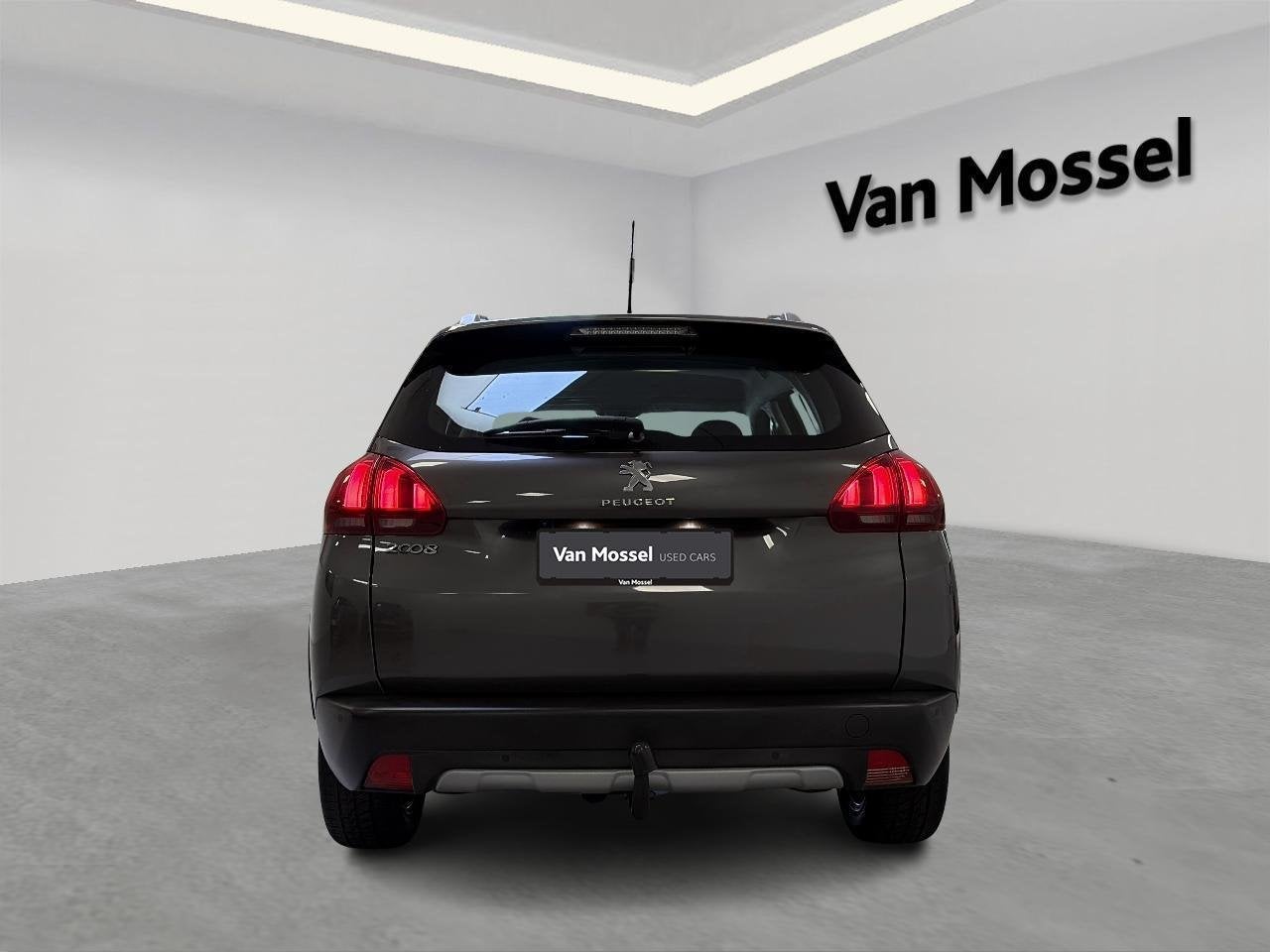 Peugeot 2008 1.2 Puretech 81kW s/s Allure, Voorwielaandrijving, https://public.car-pass.be/vhr/5a2e8c29-fd4f-495e-a255-e1e696b420a0