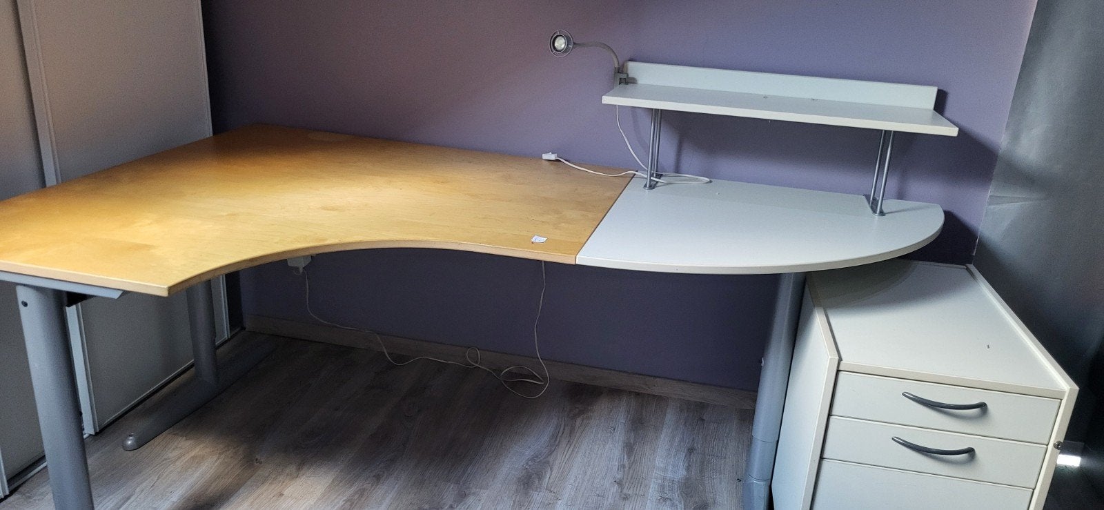 bureau angle  avec caisson et chaise IKEA 2 tons, Maison & Meubles, Enlèvement, IKEA, Bureau d'angle