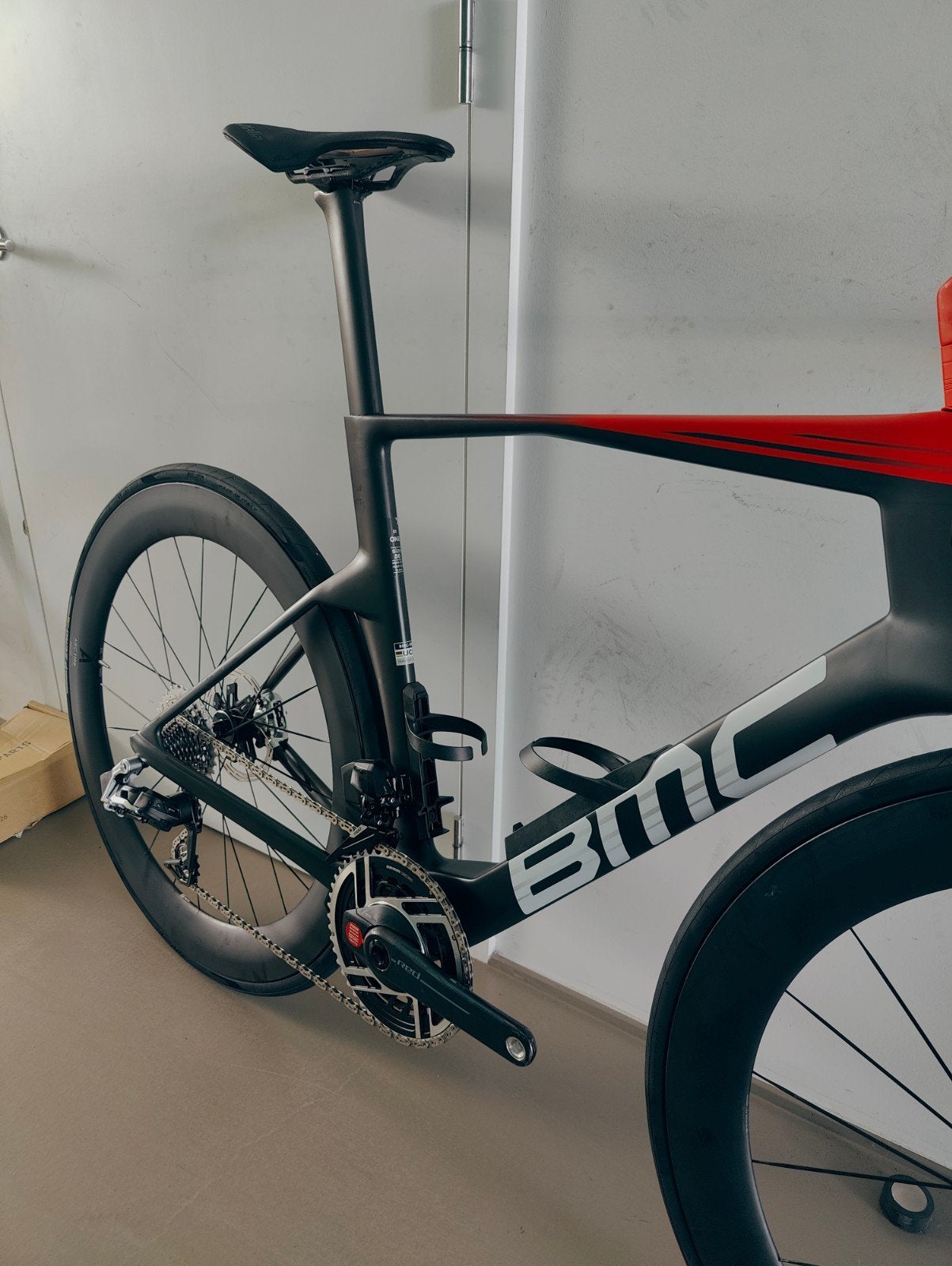 BMC R01 56cm nieuw, Fietsen en Brommers, Ophalen