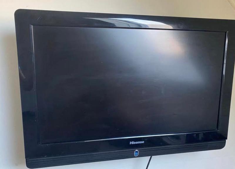 Tv met beugel, Audio, Tv en Foto, Ophalen of Verzenden, Zo goed als nieuw
