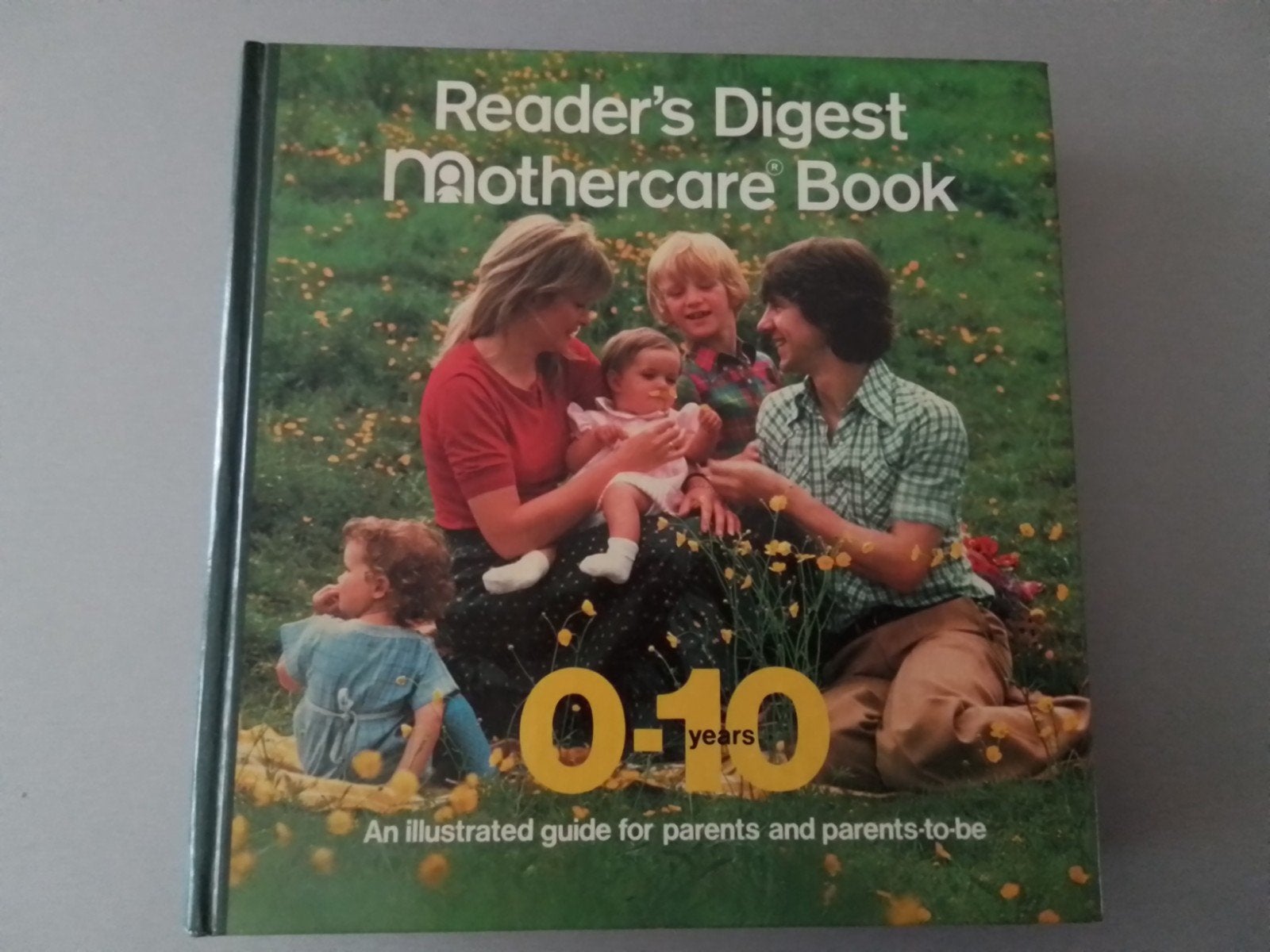 Mothercare-boek van Reader's Digest, Ophalen