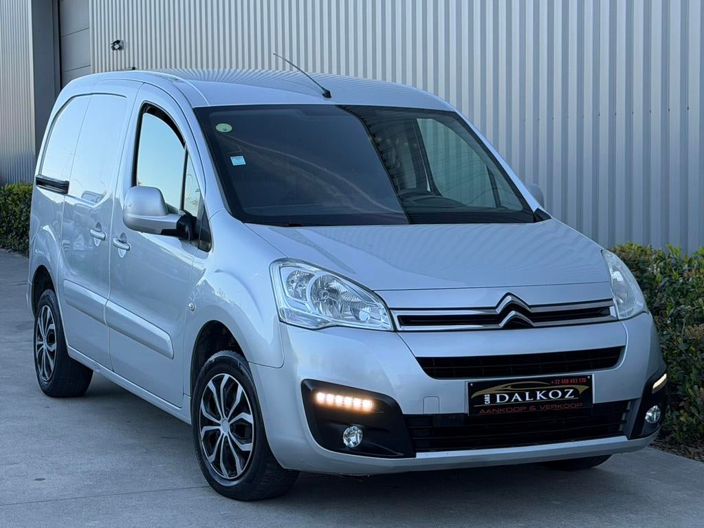 Citroën Berlingo•1.6e-HDi•Euro6•Navi•Clim•3sièges•remorque, Autos, Achat, Euro 6, Entreprise, 3 places
