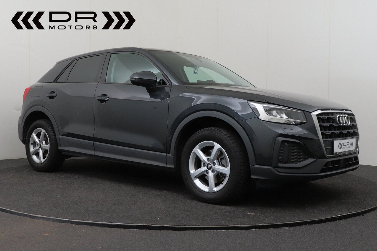 Audi Q2 30 TFSI man Attraction - CAMERA - NAVI, Autos, Audi, 0 kg, Argent ou Gris, Achat, Entreprise