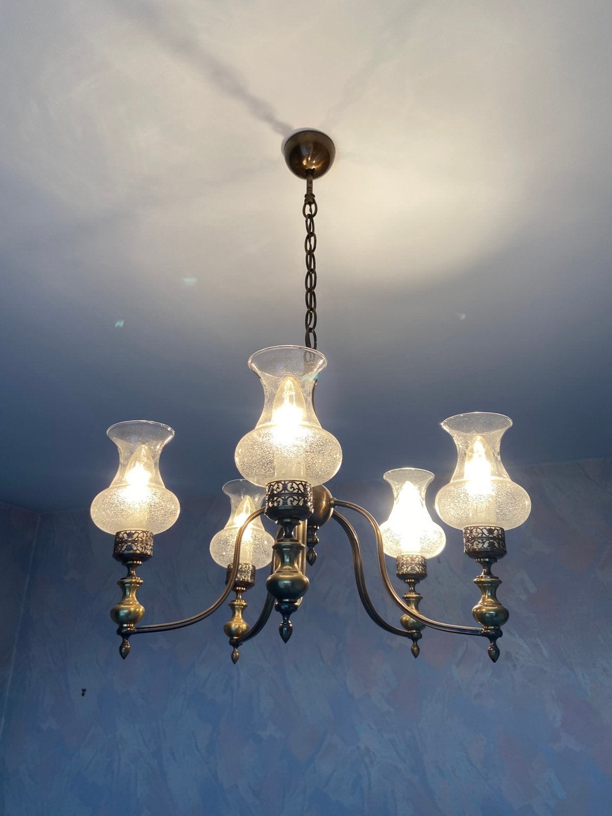 Kroonluchter koper en glas, Enlèvement, Comme neuf, Verre