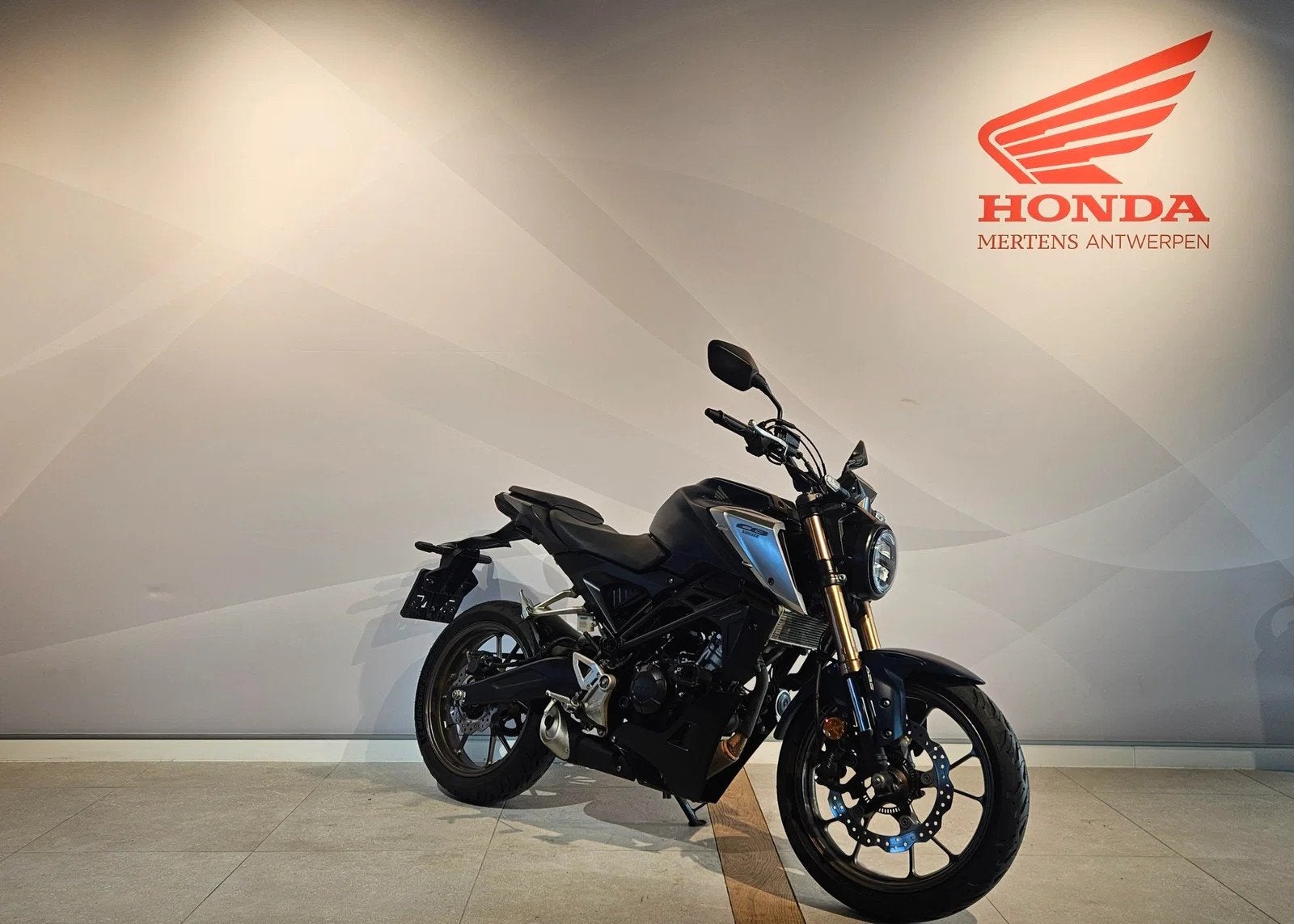 Honda CB125R (bj 2022), Motoren, 125 cc, Overig, Handgeschakeld, Gebruikt