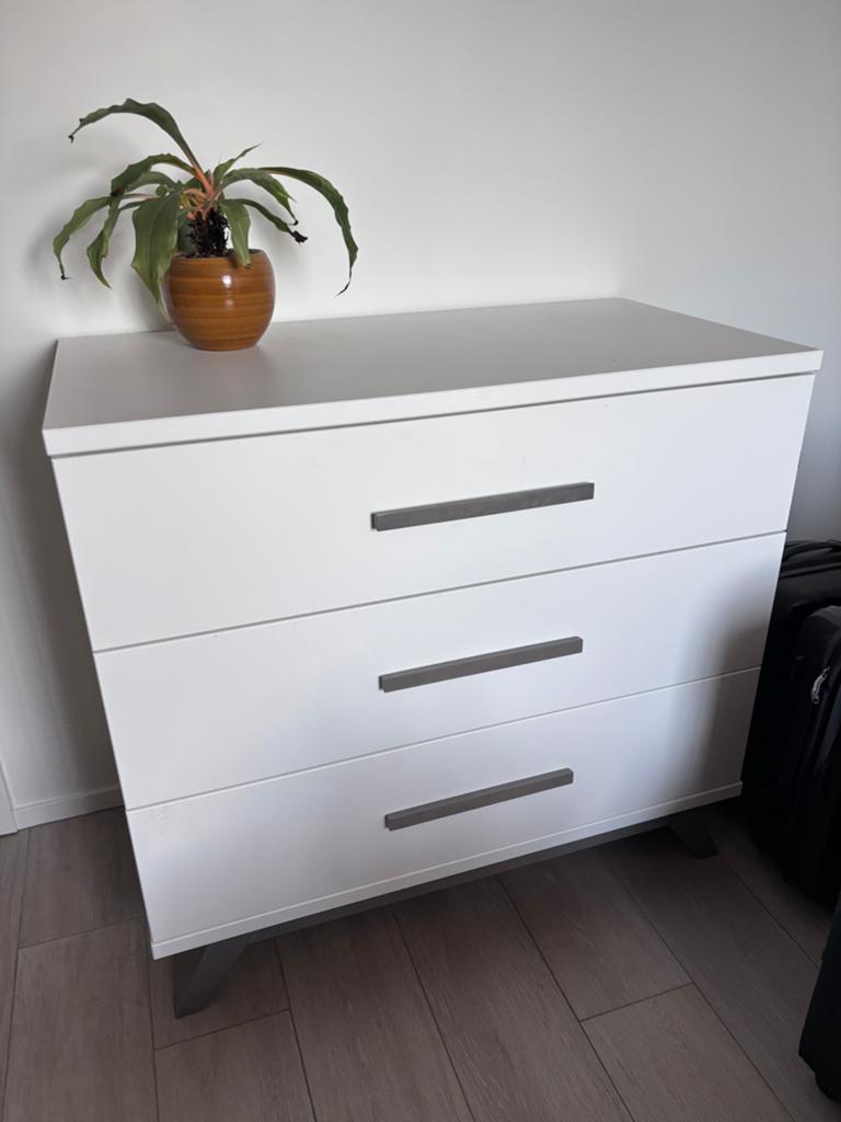 Slaapkamer Bopita wit, Ophalen, Zo goed als nieuw, Commode