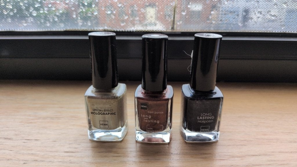 3 potjes nagellak - 3€, Handtassen en Accessoires, Uiterlijk | Cosmetica en Make-up, Ophalen of Verzenden, Zo goed als nieuw, Handen en Nagels