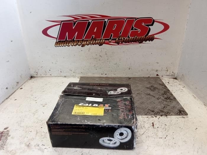 Disque de frein avant d'un Opel Corsa, -, -, Opel, 3 mois de garantie