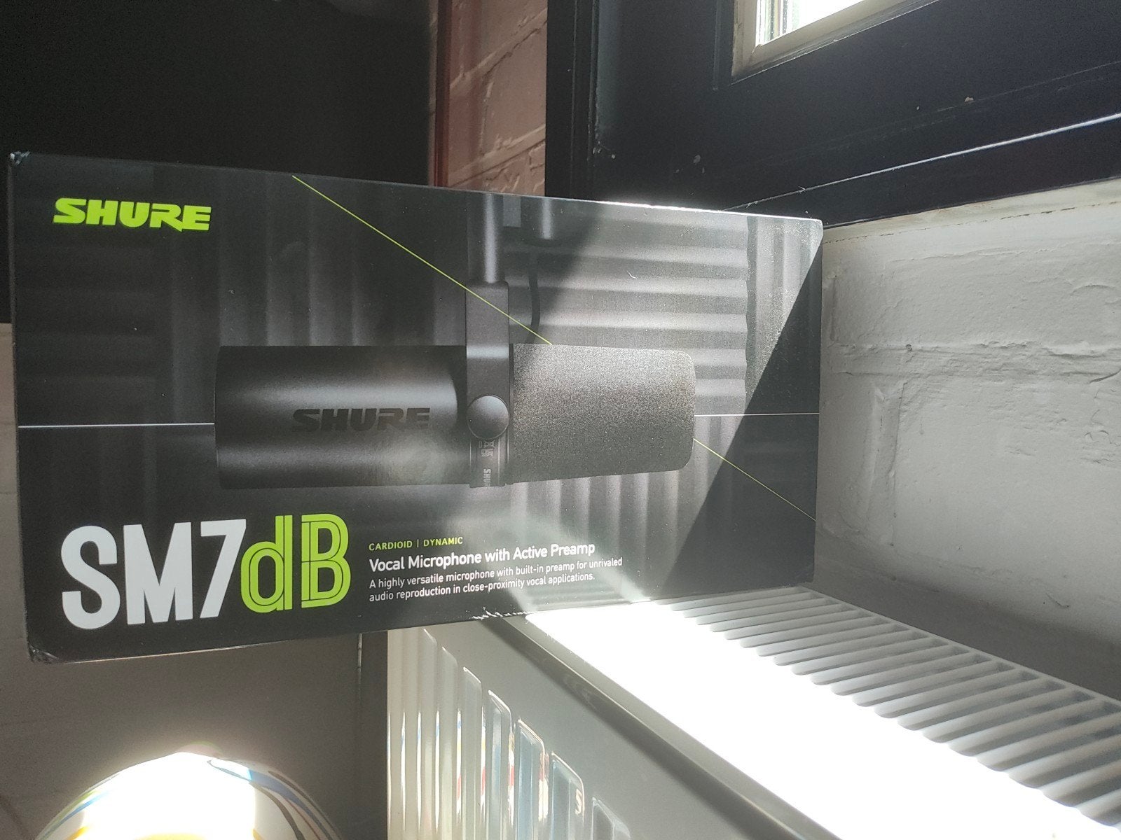 GLOEDNIEUWE Shure SM7dB (nieuwprijs €550), Ophalen of Verzenden, Nieuw, Studiomicrofoon