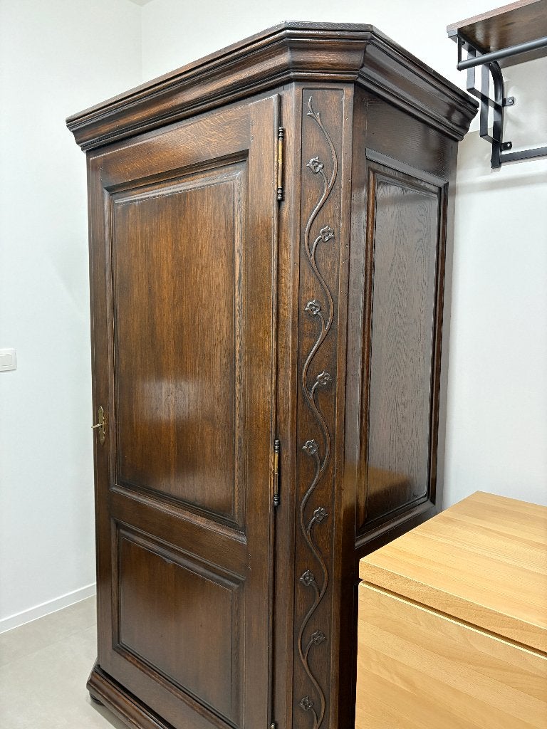 Eiken halkast, buffetkast, stoelen, salontafel ..., Huis en Inrichting, Ophalen