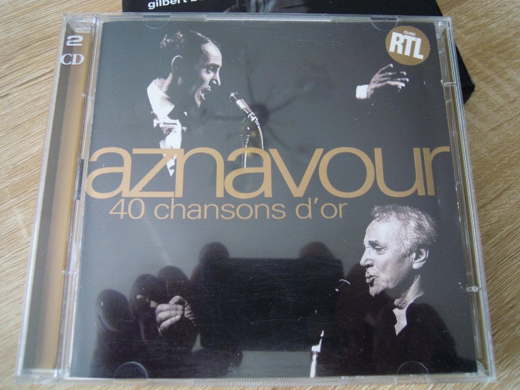 Charles Aznavour - 40 chansons d'or (dubbel cd)), CD & DVD, CD | Francophone, Enlèvement ou Envoi, Comme neuf