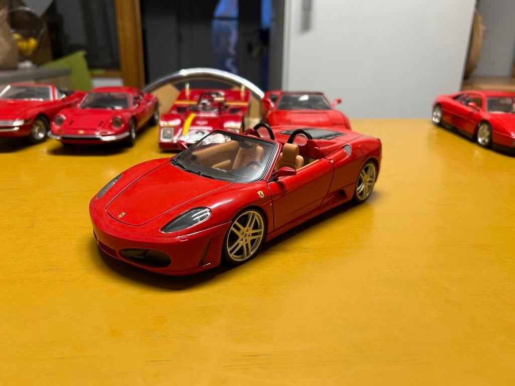 Ferrari f430, Enlèvement, Comme neuf