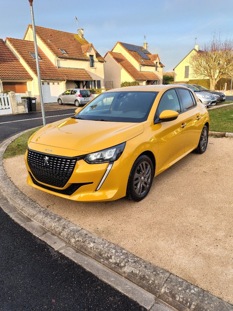 Peugeot 208 2021, Autos, 100 kW, Réception radio numérique, Achat, Jaune
