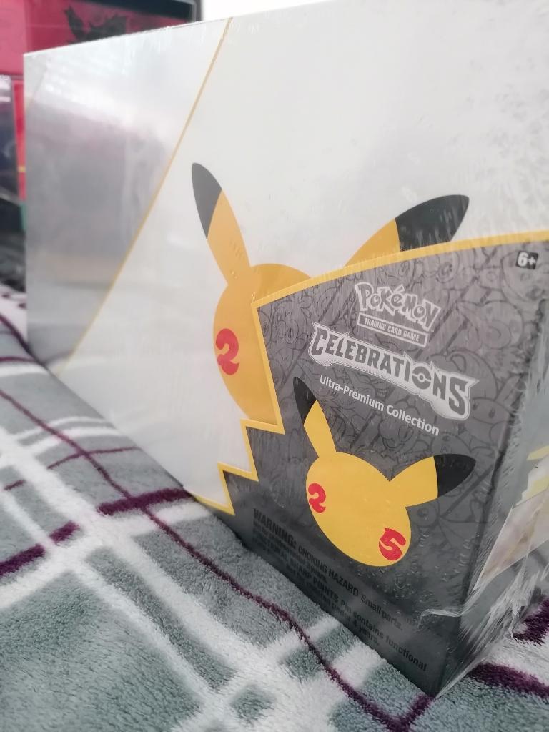 pokemon 25 celebrations en meer, Verzamelen, Overige Verzamelen, Ophalen, Nieuw