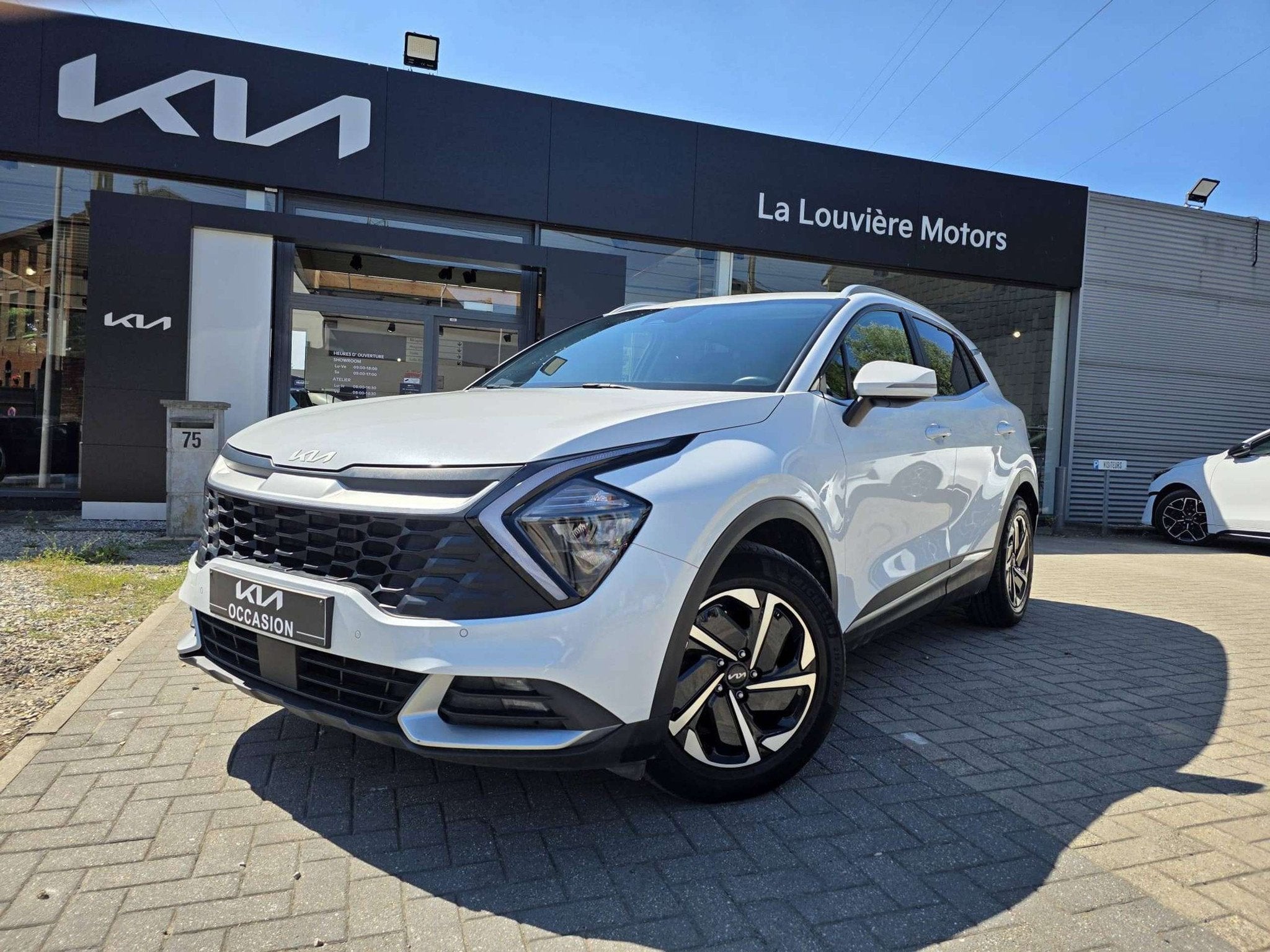 Kia Sportage Sportage 1.6 T-GDi MHEV Pulse DCT * CLIM * NAVI, Auto's, Stof, Gebruikt, 4 cilinders, Bedrijf