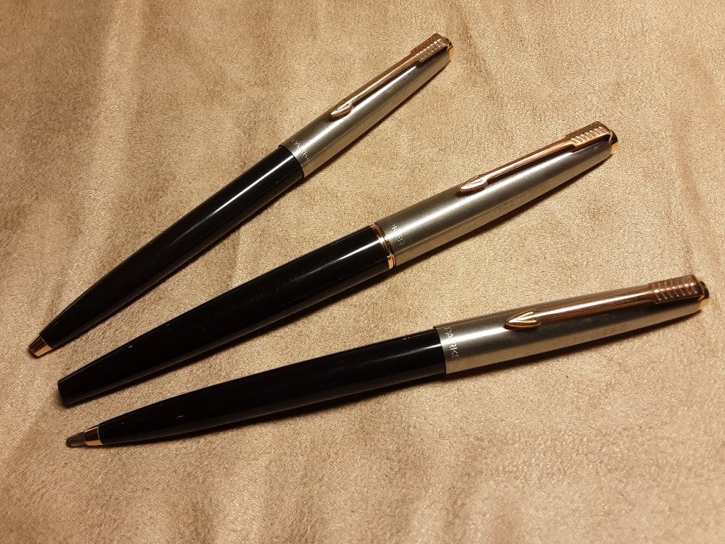 1975 Parker 45 Coronet Flighter set F nib FP/BP/MP, Verzamelen, Ophalen, Pennenset, Gebruikt, Parker