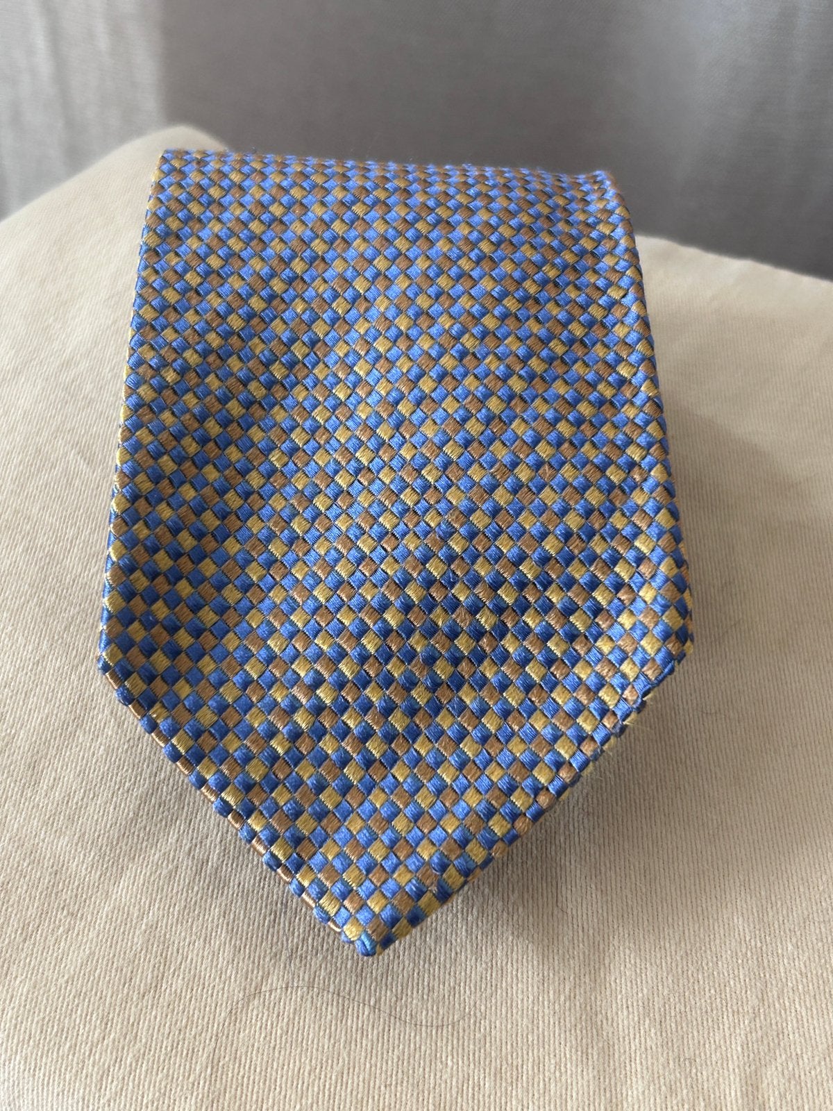 Dormeuil cravate soie tissée bleu jaune, Enlèvement ou Envoi, Comme neuf, Bleu