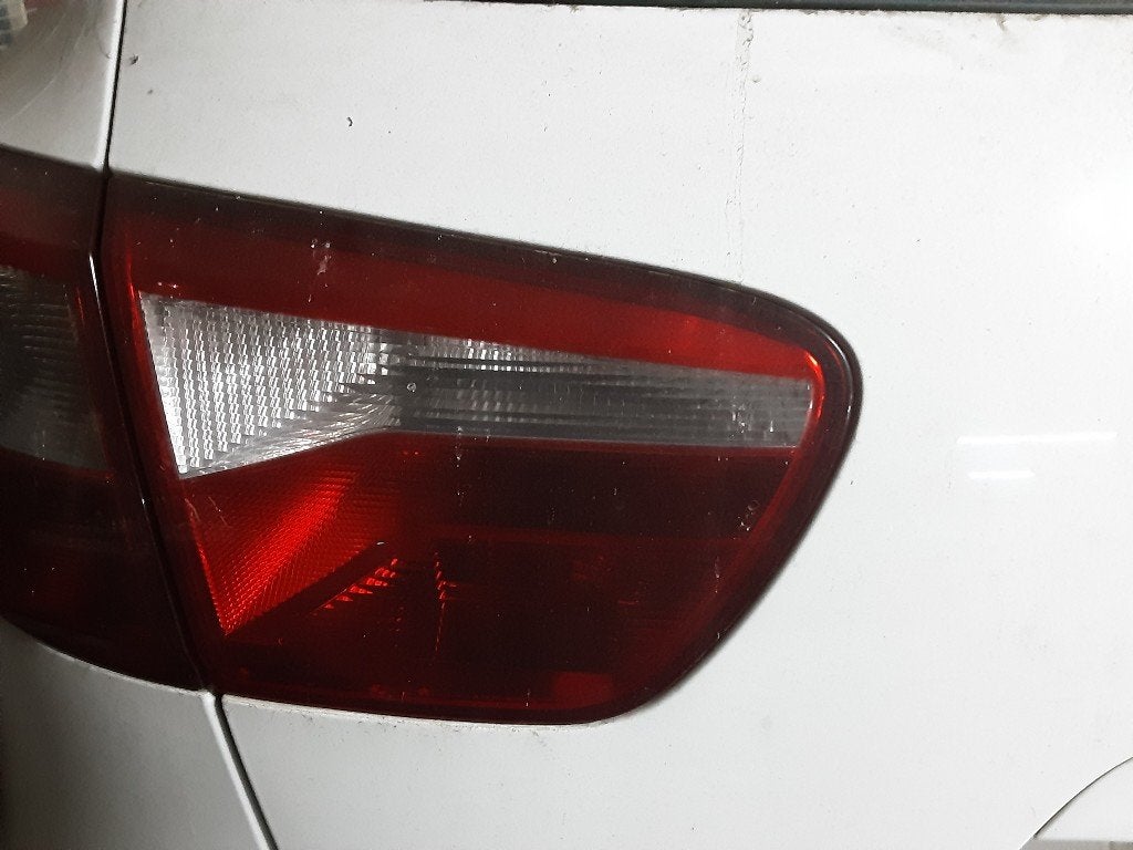 PANNEAU ARRIÈRE GAUCHE AVEC LAMPE Seat Ibiza ST (6J8), Mevr. I. Hauben, Utilisé, Rue de l'Espoir 34 34
4030  GRIVEGNÉE, BE, Info@Collignon.be