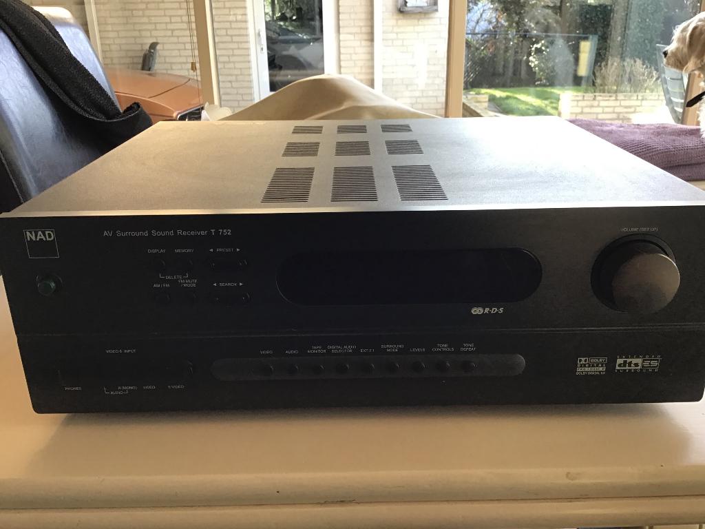Reciever NAD T 752, Audio, Tv en Foto, Gebruikt, 120 watt of meer, Ophalen, Overige merken
