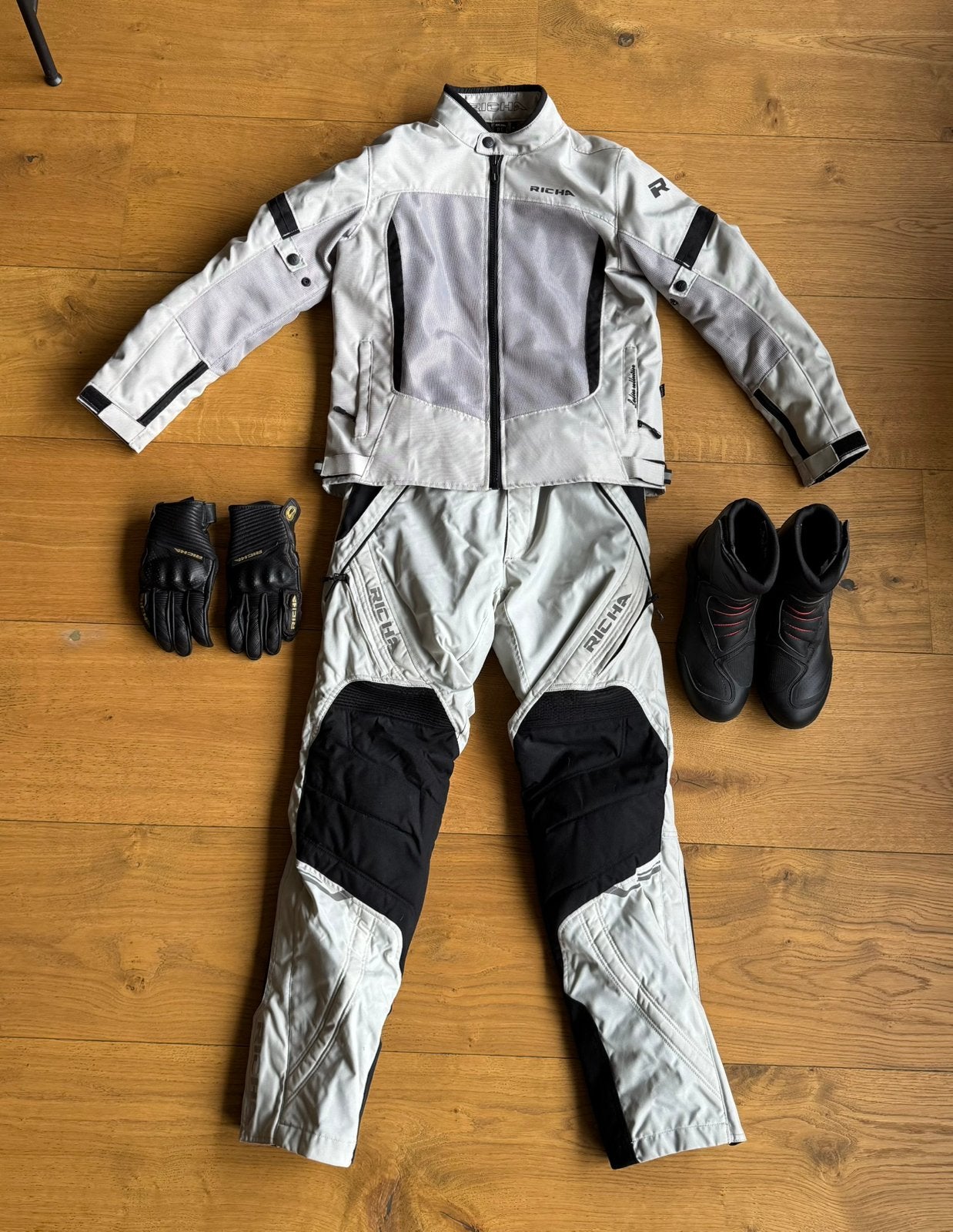Dames motorpak Richa + Alpinestars - nauwelijks gebruikt, Motoren, Ophalen of Verzenden, Dames, Broek | leer