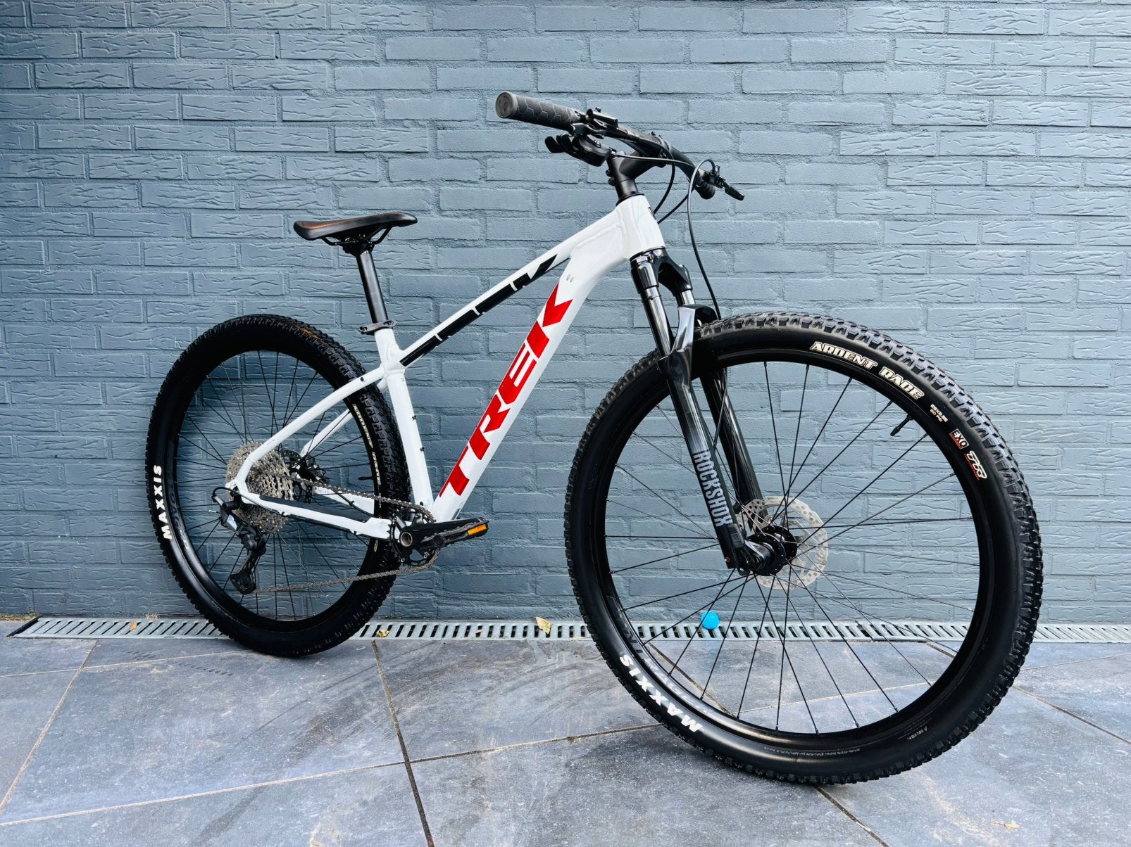 🔥 NIEUWSTAAT 🔥 Trek X-Caliber 8 , Maat M , XT 12 speed, Fietsen en Brommers, Ophalen, Hardtail, Zo goed als nieuw, Schijfrem