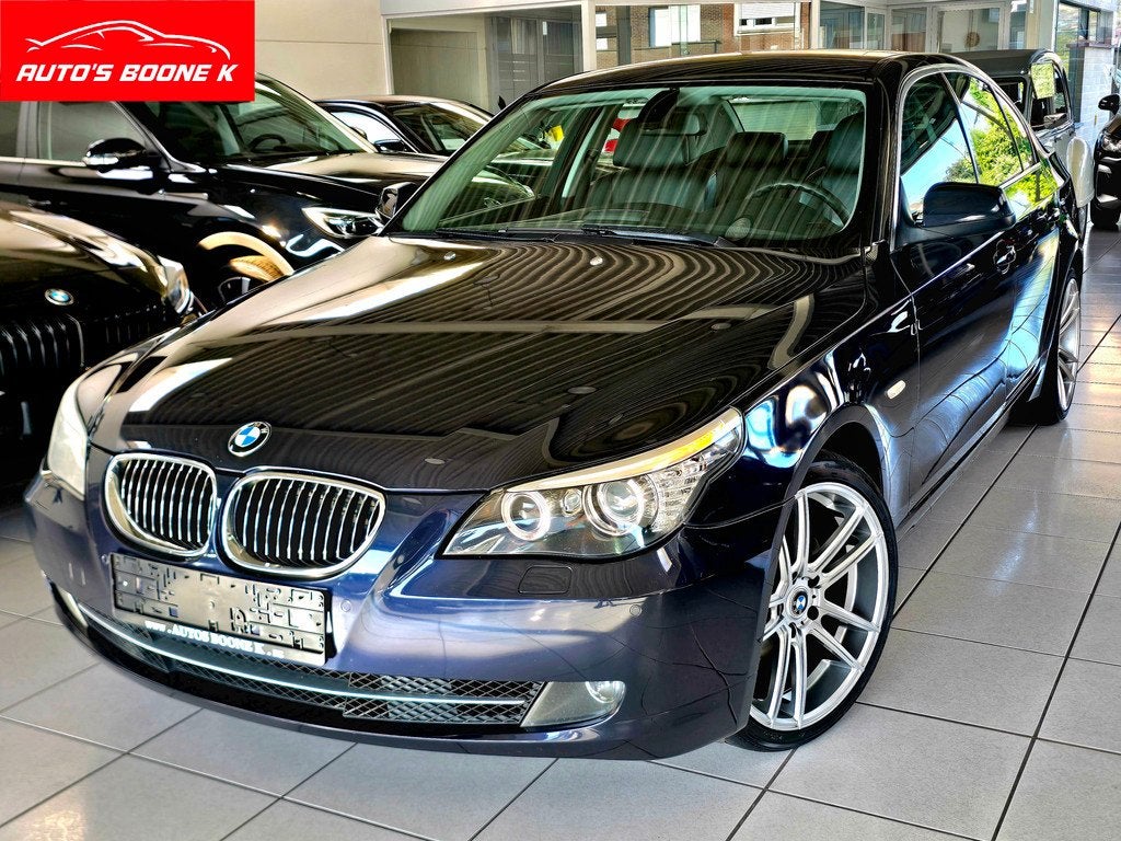 BMW 520 Edition / Memory seats / Leder / Xenon / Navi, Achterwielaandrijving, 4 cilinders, Blauw, Bedrijf