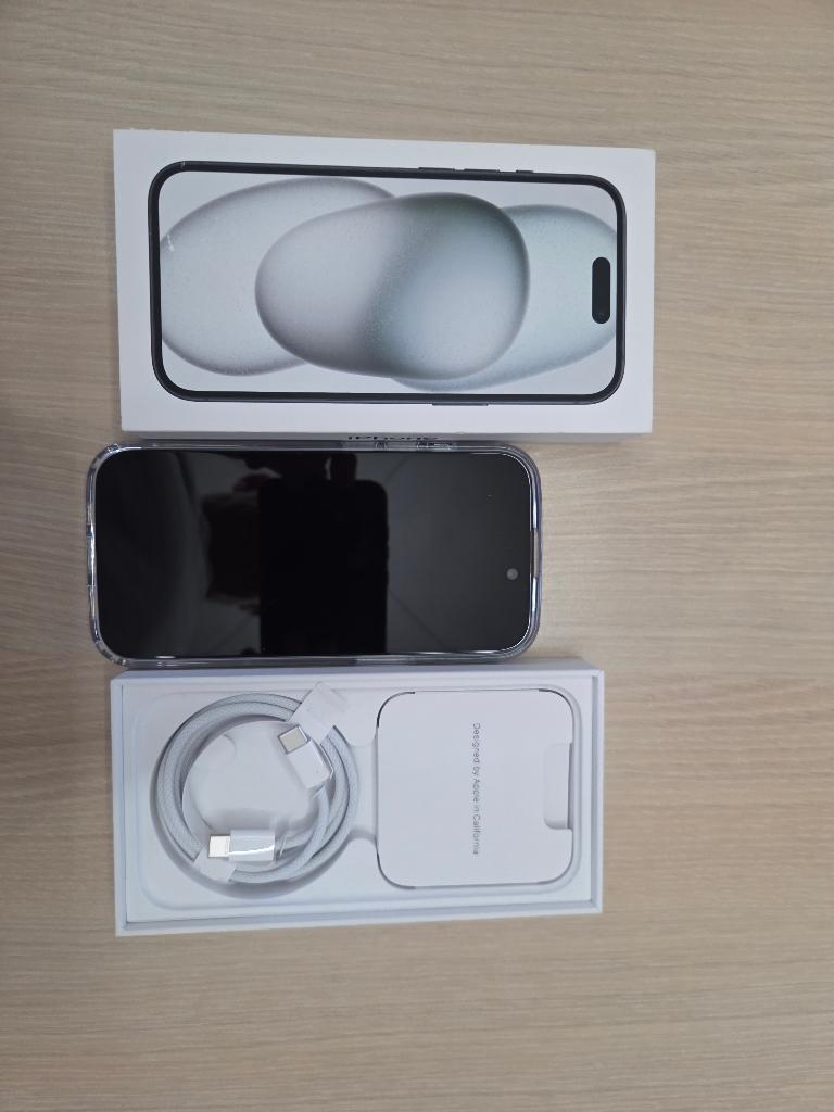 Nagel nieuwe iphone 15, Telecommunicatie, Mobiele telefoons | Apple iPhone, Ophalen, 128 GB, IPhone 15, Zwart