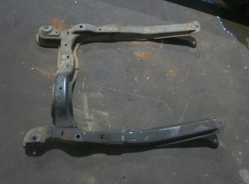 SUBFRAME VOOR Opel Calibra (01-1989/07-1997), Bahnhofsplatz 65423 Rüsselsheim am Main, DE, Enlèvement ou Envoi, Opel, Opel Automobile GmbH
