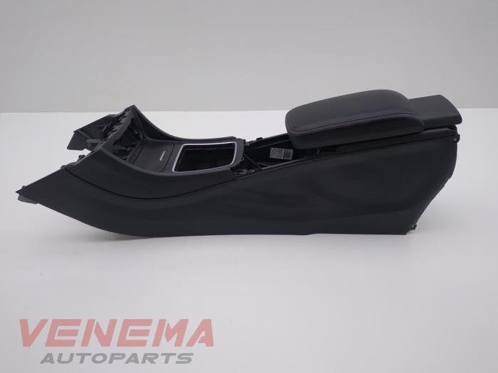 Console centrale d'un Mercedes A-Klasse, 3 mois de garantie, Utilisé, -, -